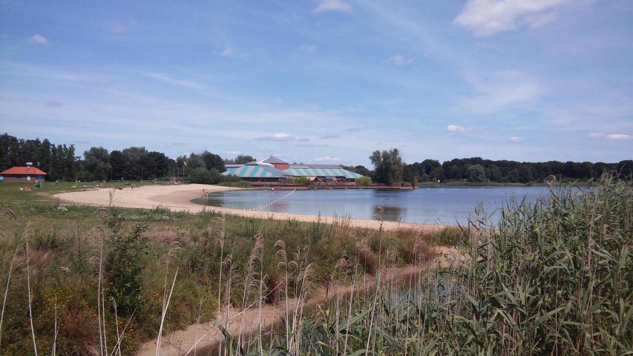 Poort Van De Veluwe 부투이젠 외부 사진