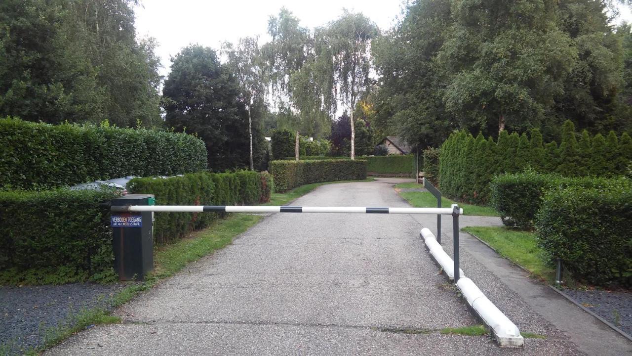 Poort Van De Veluwe 부투이젠 외부 사진